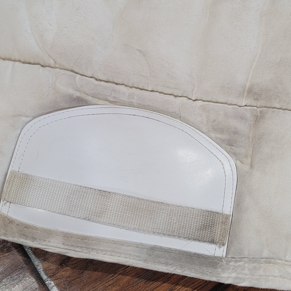 Weatherbeeta Saddle pad - Picture 2 of 14